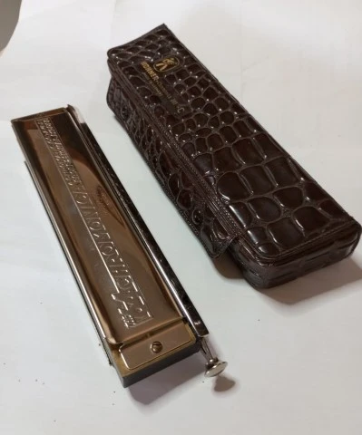 Hohner Super 64