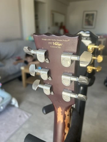 Vintage v100