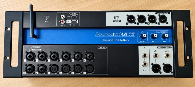 Soundcraft Ui16