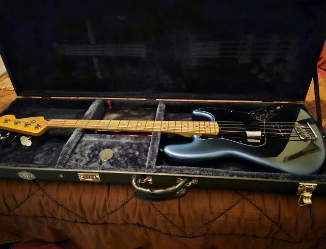 Fender American Professional II Jazz Bass