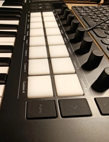 Novation Launchkey Mini MK4