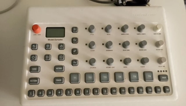 Elektron Model:Samples