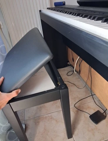 Yamaha Digital piano p225