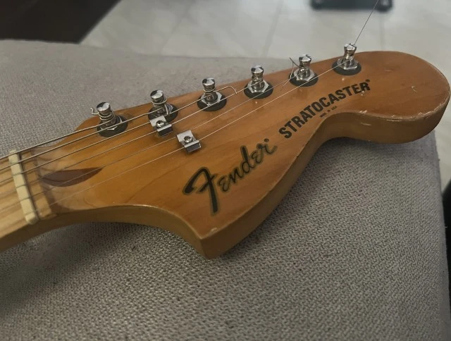 Fender Stratocaster