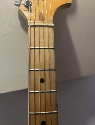 Fender Stratocaster