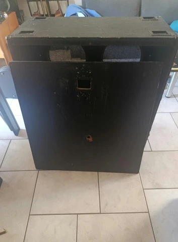 Vintage Marshall 4x12 Cabinet – Early ’70s – Empty / Unloaded
