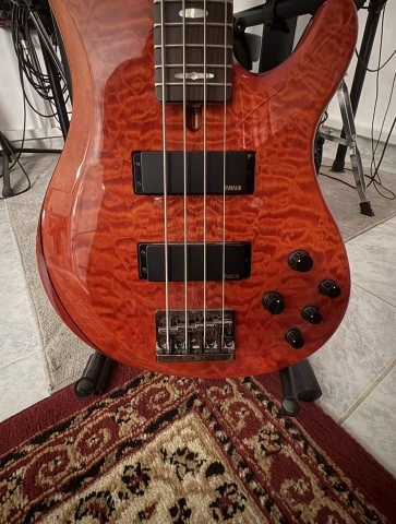 Yamaha TRB1004J