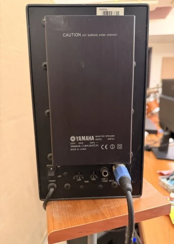 Yamaha MSP5A Pair + HS8S Subwoofer