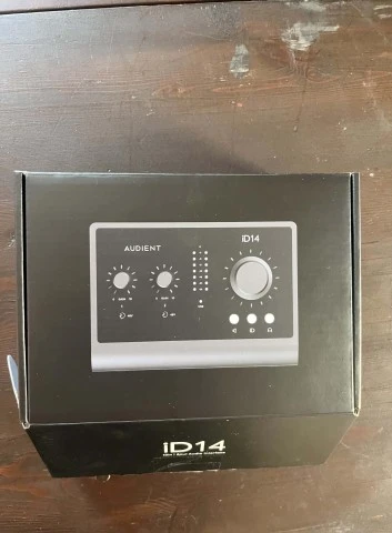 Audient iD14
