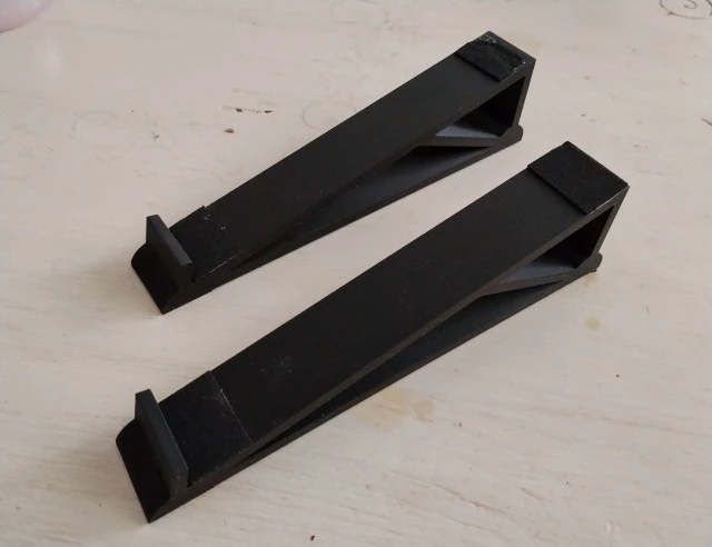 Softube Console 1 MkII stand