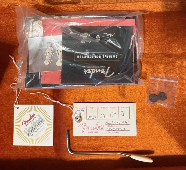 Fender Yngwie Malmsteen Signature Stratocaster 2005 Vintage White