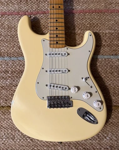 Fender Yngwie Malmsteen Signature Stratocaster 2005 Vintage White