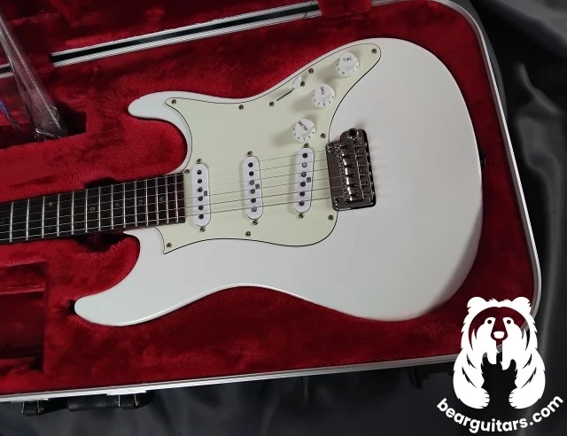 Ibanez LM1 Luca Mantovanelli Signature - Luna White