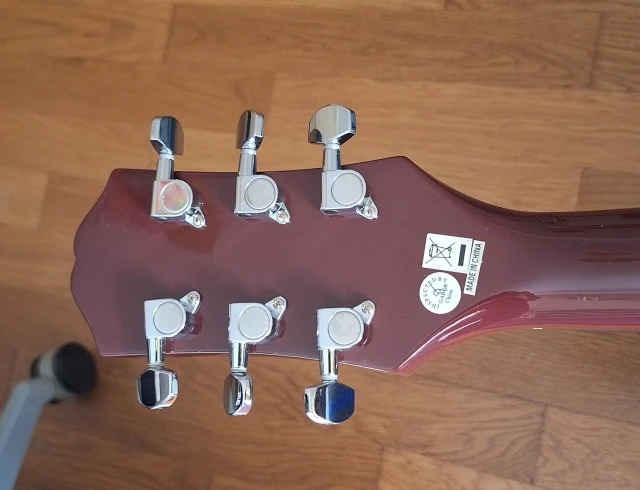 Epiphone Starling wine red