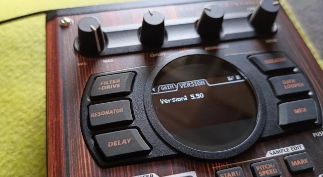 Roland SP-404 MKII