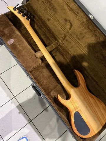 Carvin