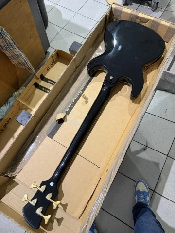 Cort Gold Surf Rider