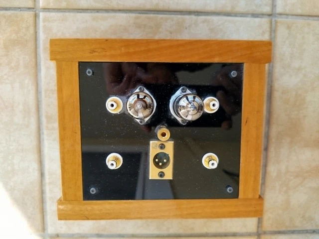 Tsakiridis Devices Zeus Phono Pre Amplifier