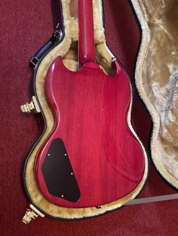 Epiphone Tony Iommi SG Special w/case