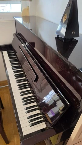 A.Grand Pianofabrik