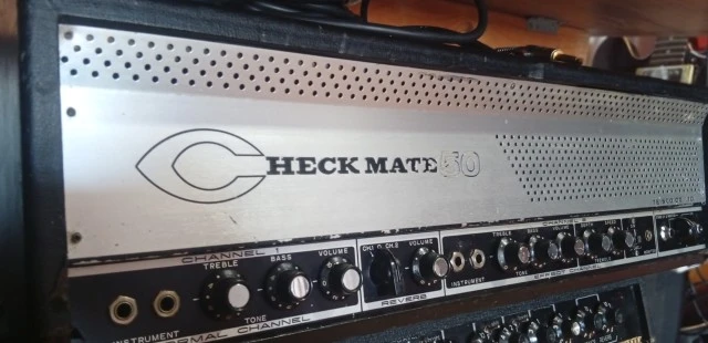 Teisco Checkmate