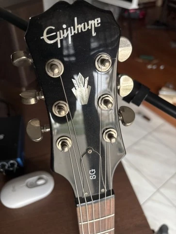Epiphone SG Standard