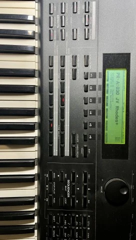 Roland XP-80