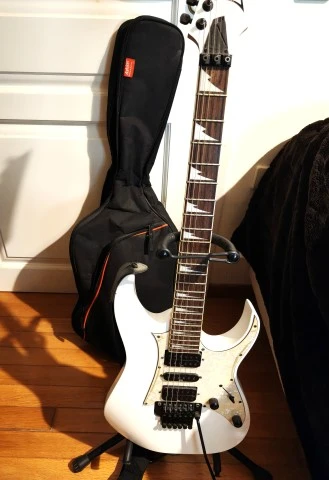 Ibanez RG350DXZ