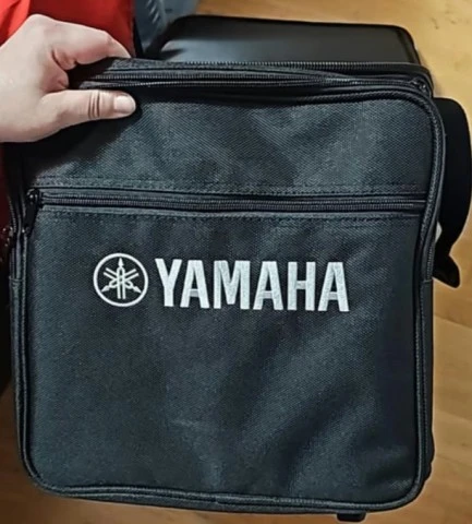 Yamaha Stagepas 200 BTR