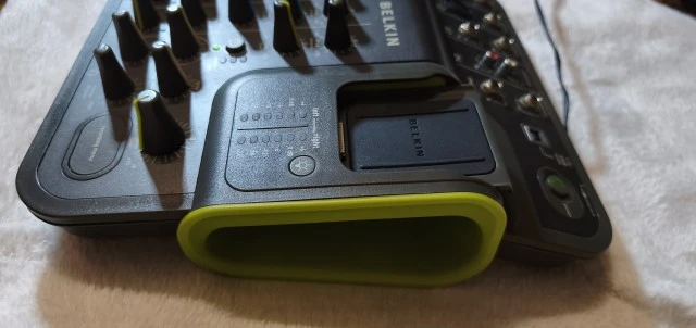 Belkin TuneStudio F8Z109