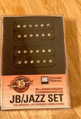 Edwards E-FV-LTD Vintage White