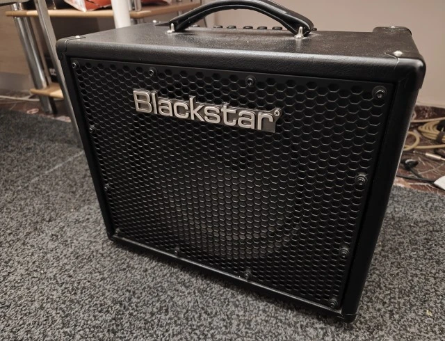 Blackstar HT-5 Metal Combo