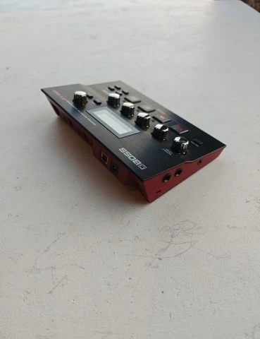 Boss GT-001