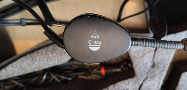 AKG Headset Set