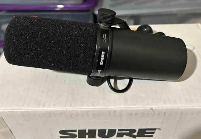 Shure SM7B