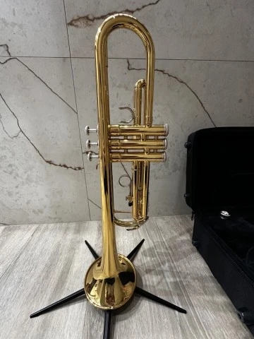 Yamaha YTR-3335