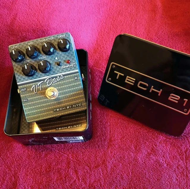 Tech 21 VT Bass