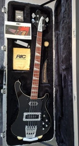 Rickenbacker 4003
