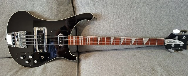 Rickenbacker 4003