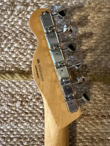 Fender Vintera II '50s Nocaster 2023 Blackguarde Blonde
