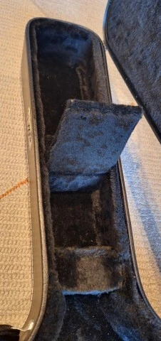 Σκληρή Θήκη Βαλίτσα (Hardcase) για κιθάρες τύπου Les Paul