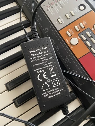 Yamaha PSR-F50