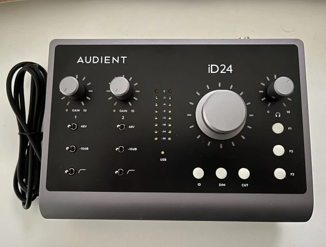 Audient ID 24