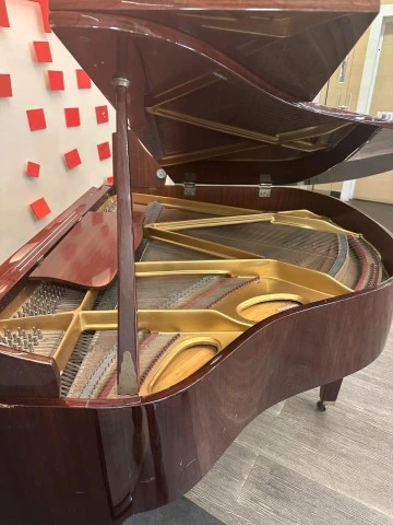 Hupfeld 135 Baby Grand Piano
