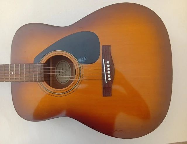 Yamaha F310 TBS