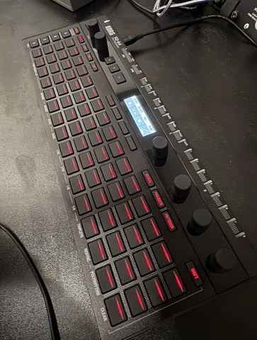 Korg SQ 64