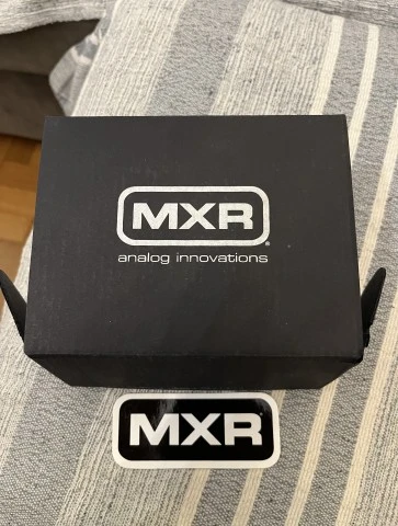 MXR Super Badass Variac Fuzz