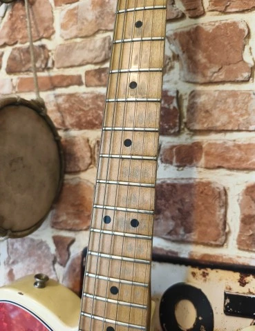 Fender Vintera Road Worn '70s Telecaster Deluxe (Olympic White)