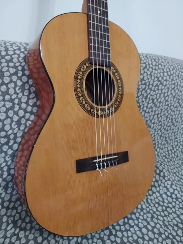 Melody Guitars 325 Model 80's Classical Acoustic 1980