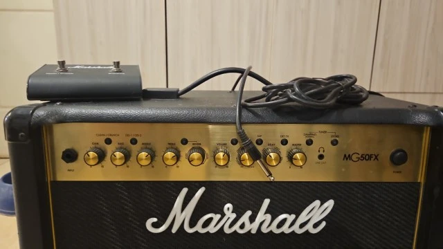 Marshall MG50FX